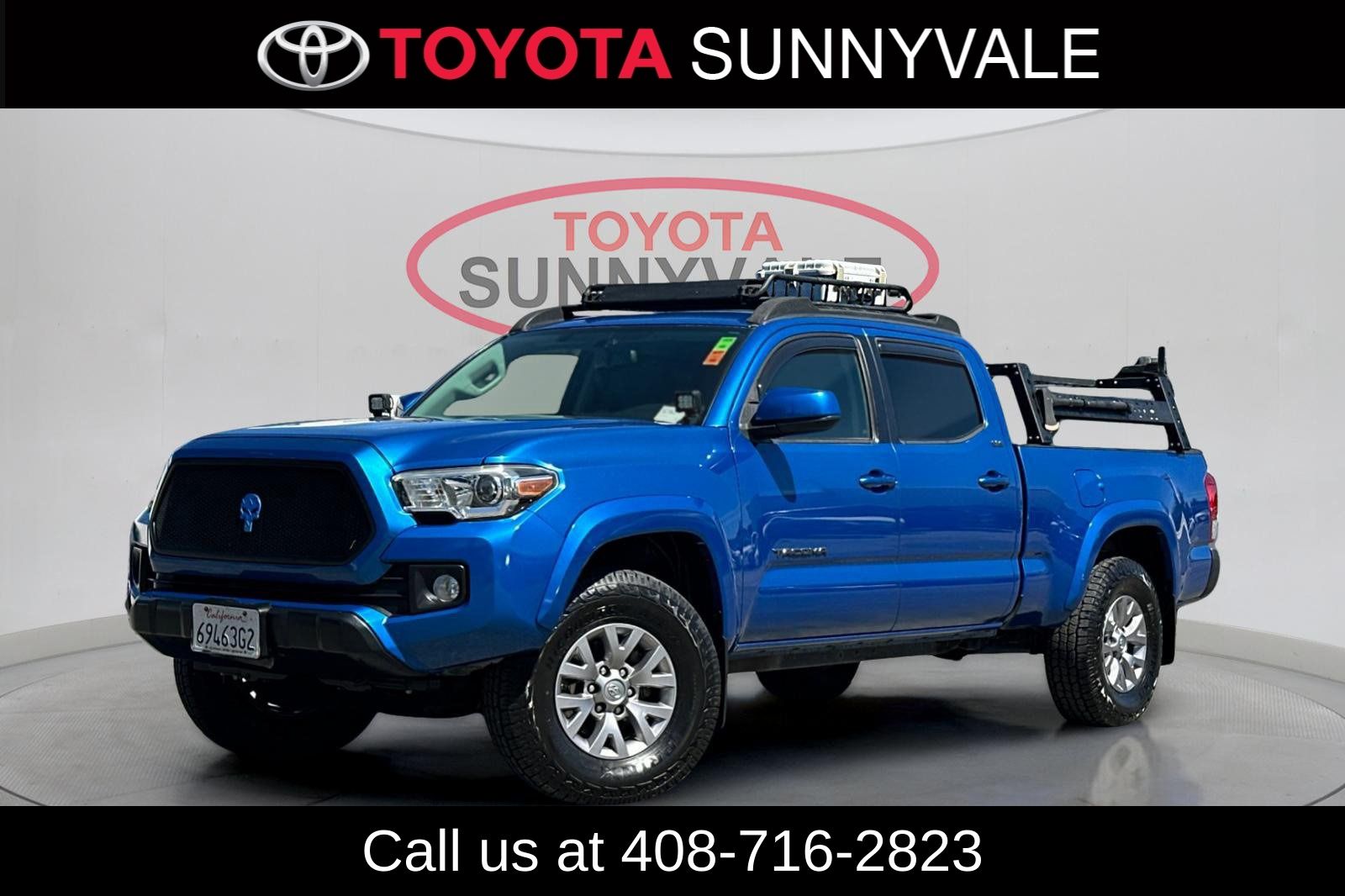 Blazing Blue Pearl 2017 Toyota Tacoma Pickup Truck Four-Wheel Drive 6-Speed Automatic