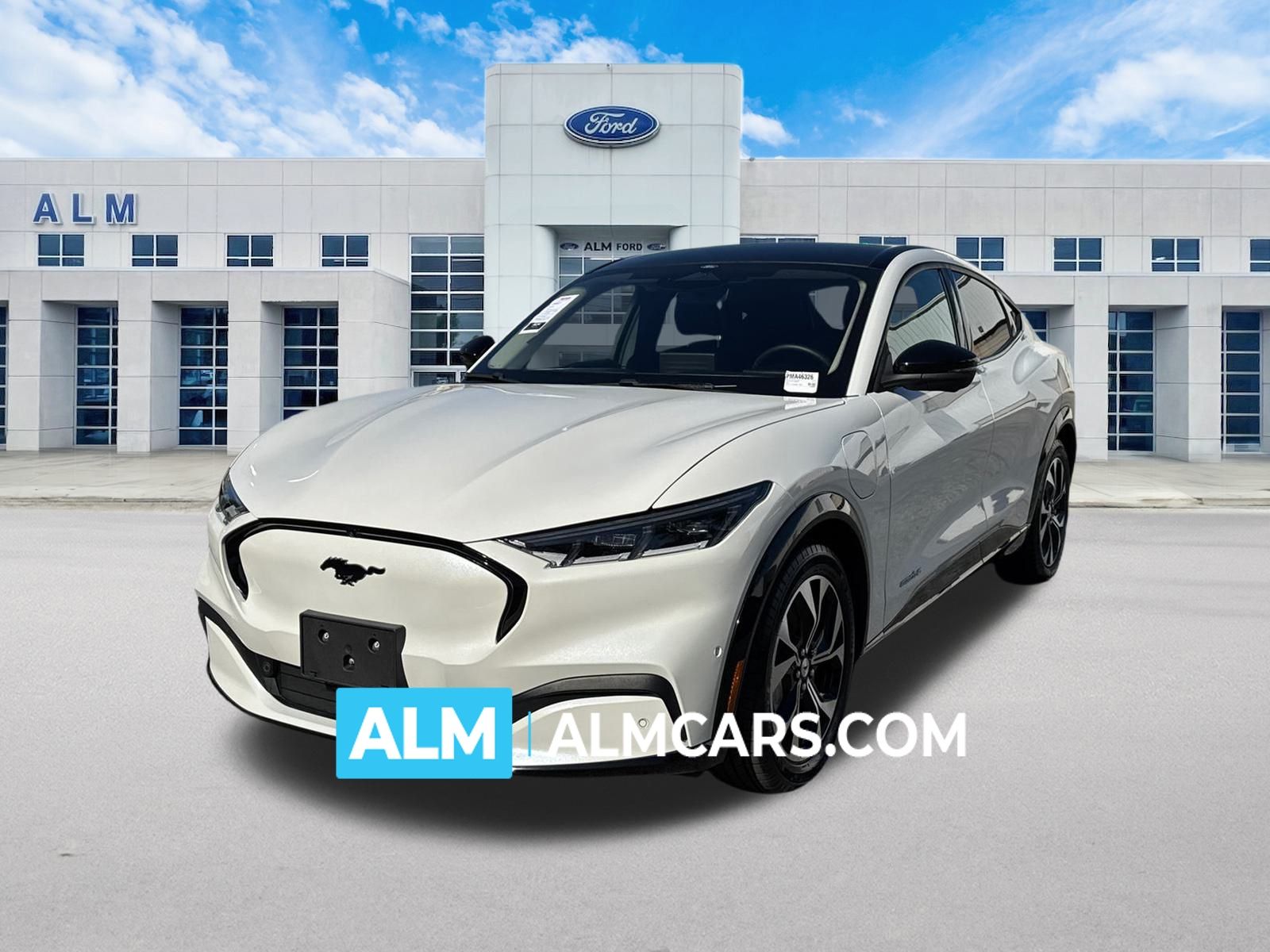 2023 Ford Mustang Mach-E Premium RWD's photo