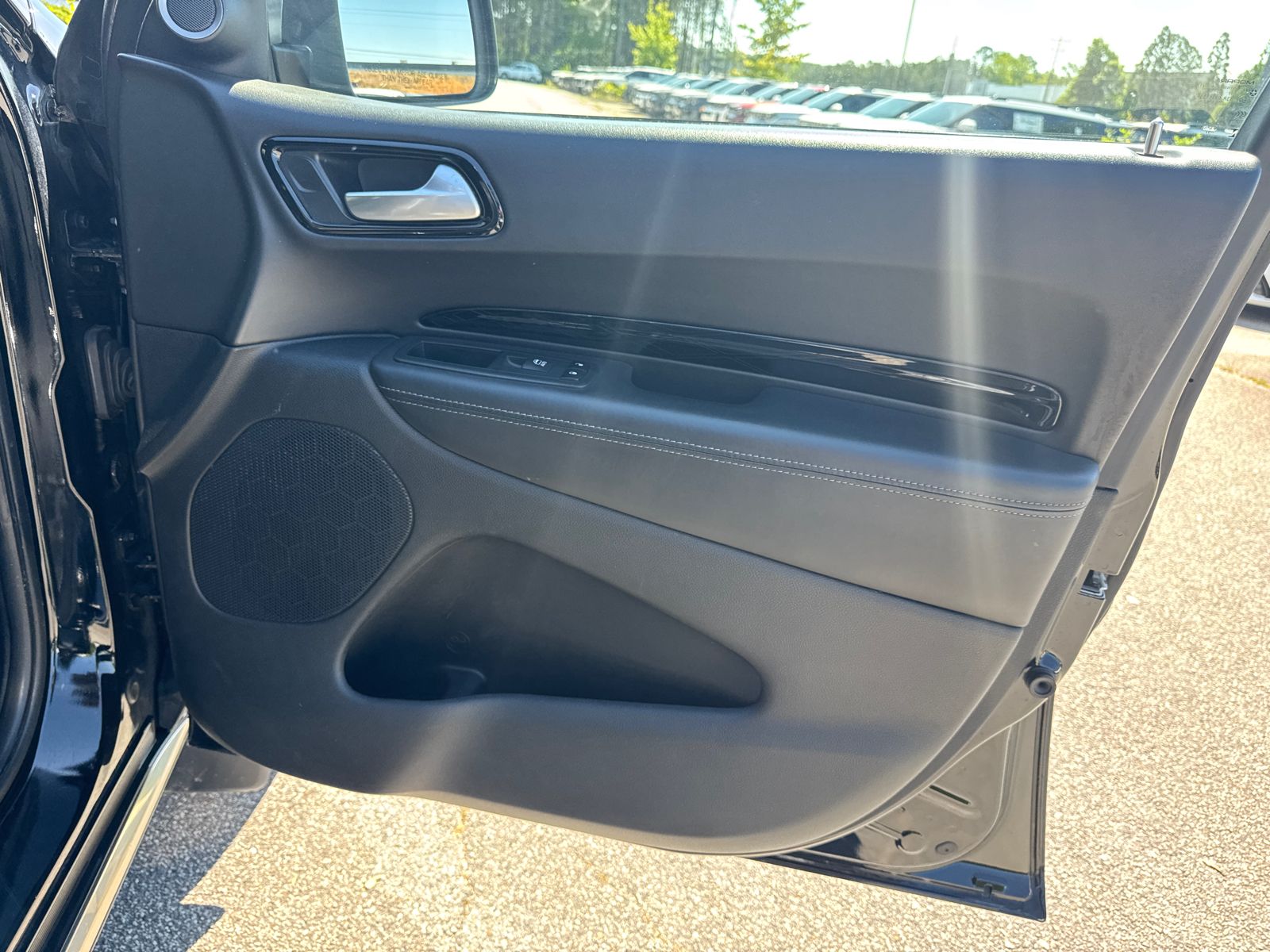 Used 2022 Black Dodge Citadel image 14