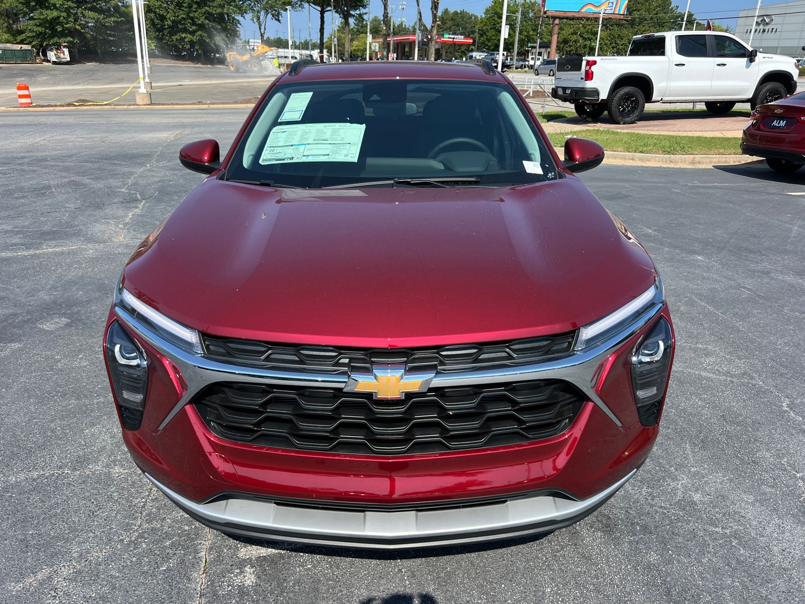 2025 Chevrolet Trax LT 2