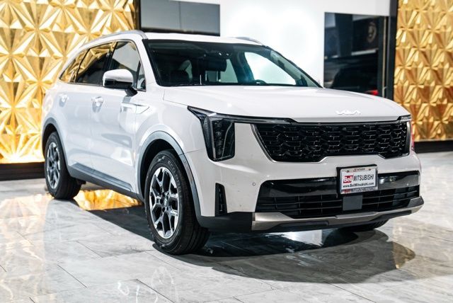 Glacial White Pearl 2024 Kia Sorento S FWD SUV / Crossover Front-Wheel Drive 8-Speed Automatic