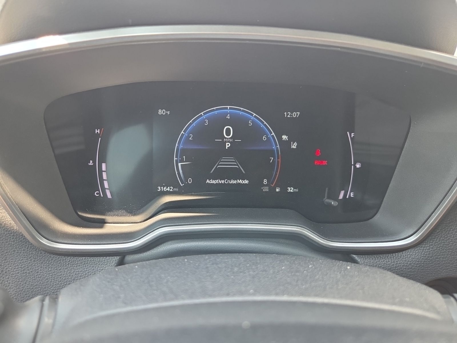 2025 Toyota Corolla Cross XLE - Photo 25