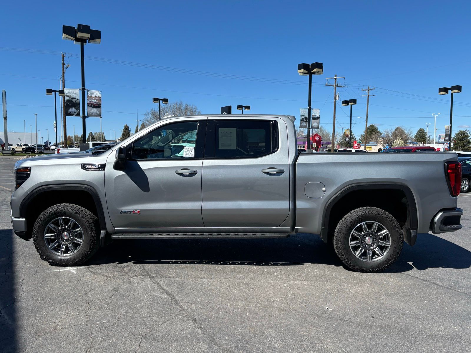 View vehicle photo 5