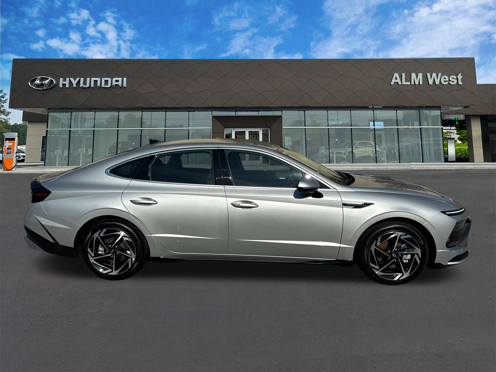 2026 Hyundai Sonata SEL Sport photo 4