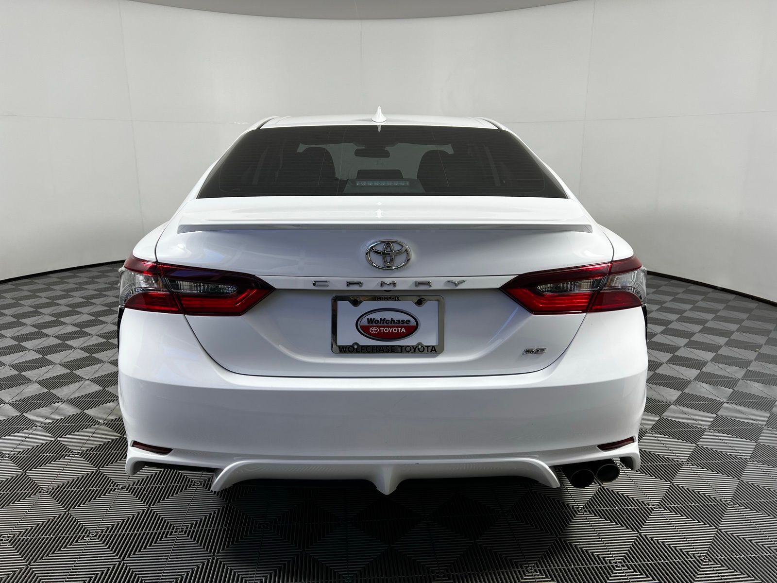 Thumbnail: 2024 Toyota Camry - 6