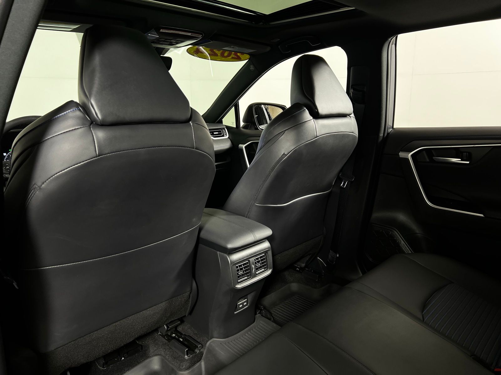 Thumbnail: 2024 Toyota RAV4 - 23