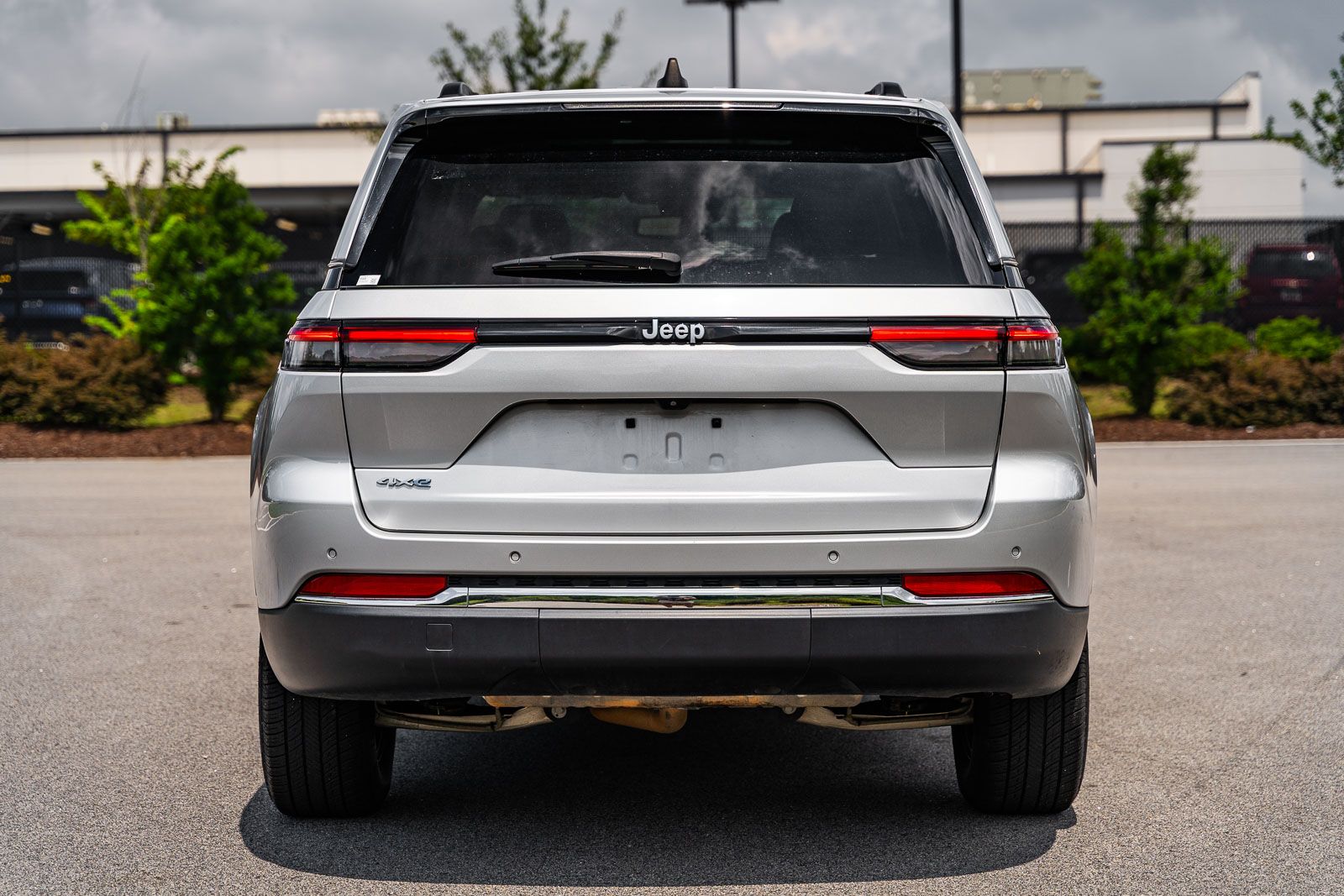 Used 2024 Jeep Grand Cherokee SUV