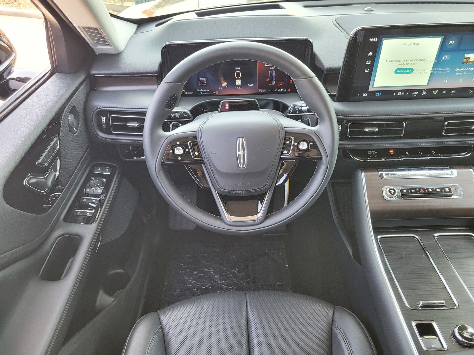 New 2025 Black Lincoln Reserve image 8