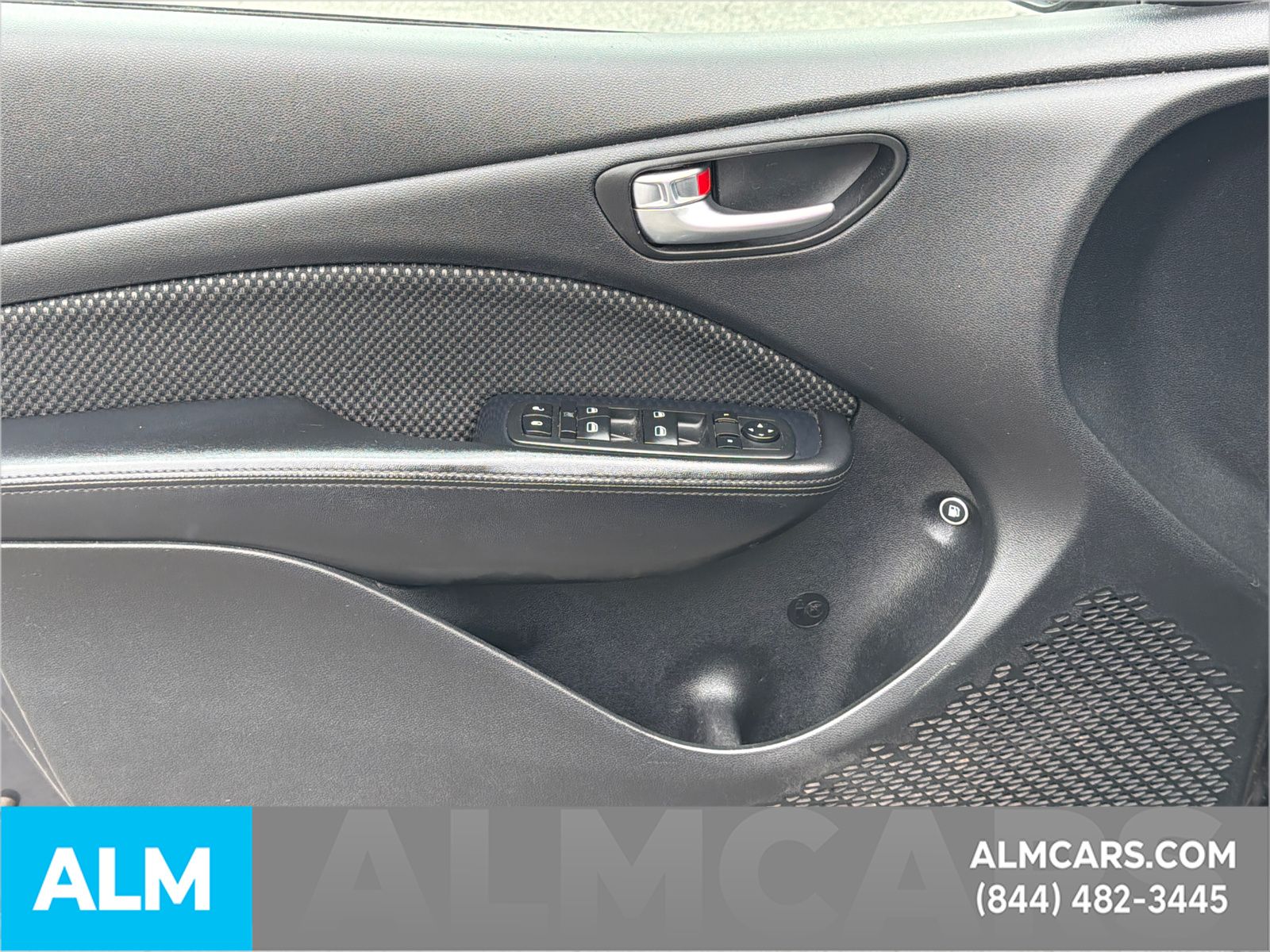 Used 2014 Gray Dodge SXT image 11