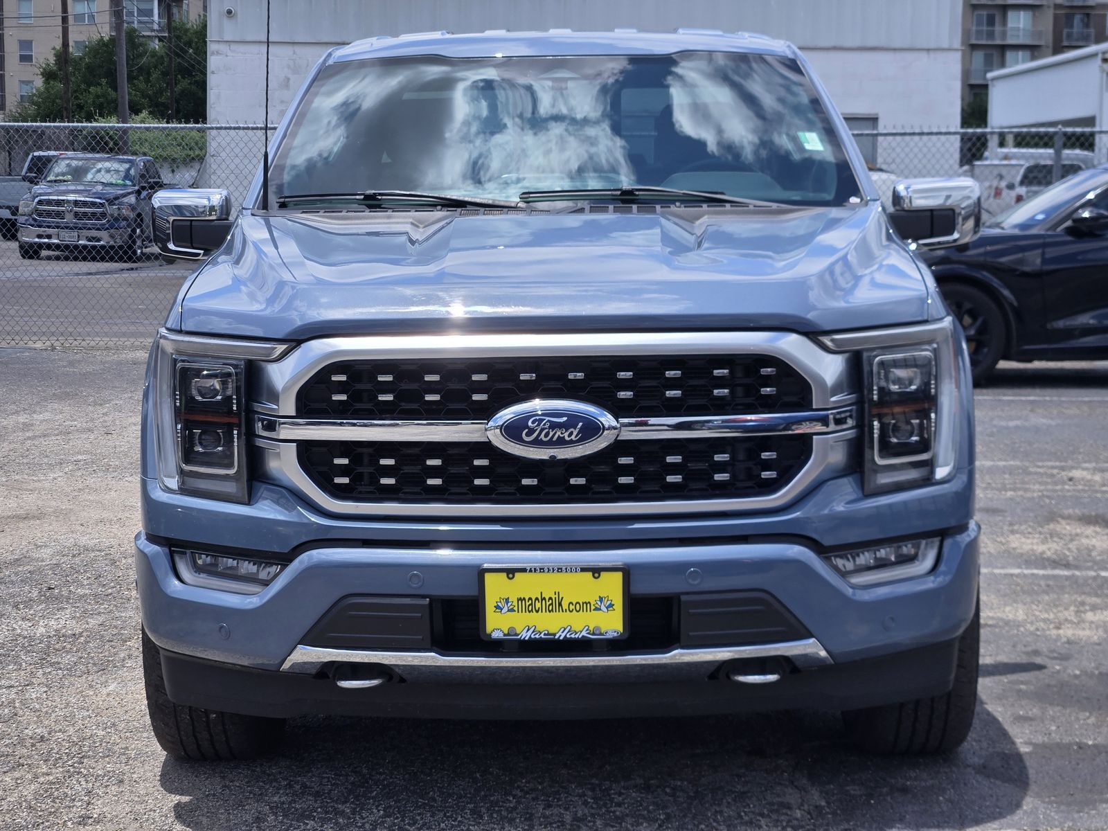 View vehicle photo 2