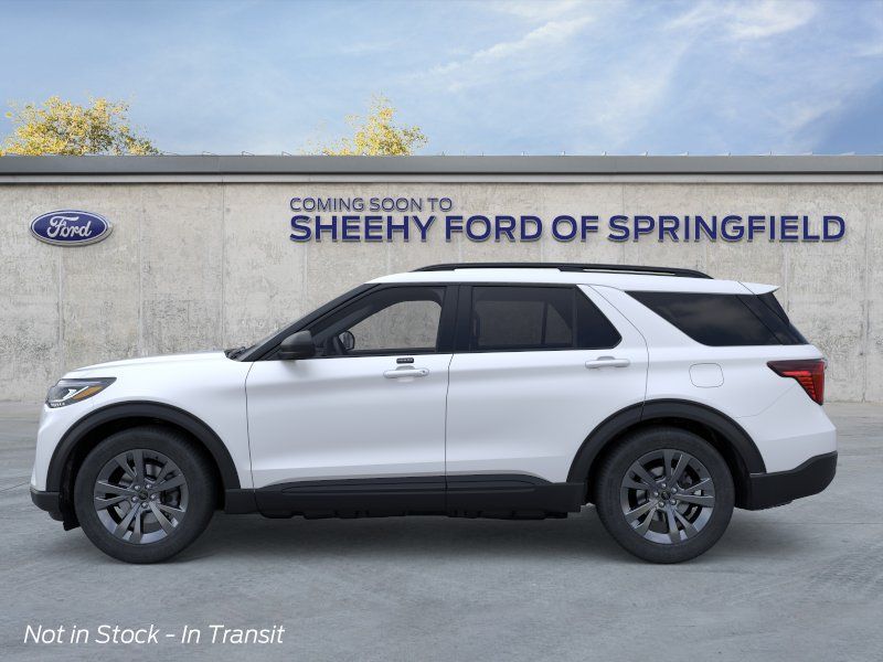 New 2026 Star White Metallic Tri-Coat Ford Active image 5