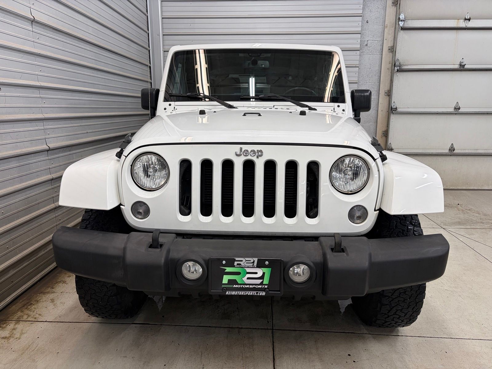 Photo 2 of 2015 Jeep Wrangler Rubicon