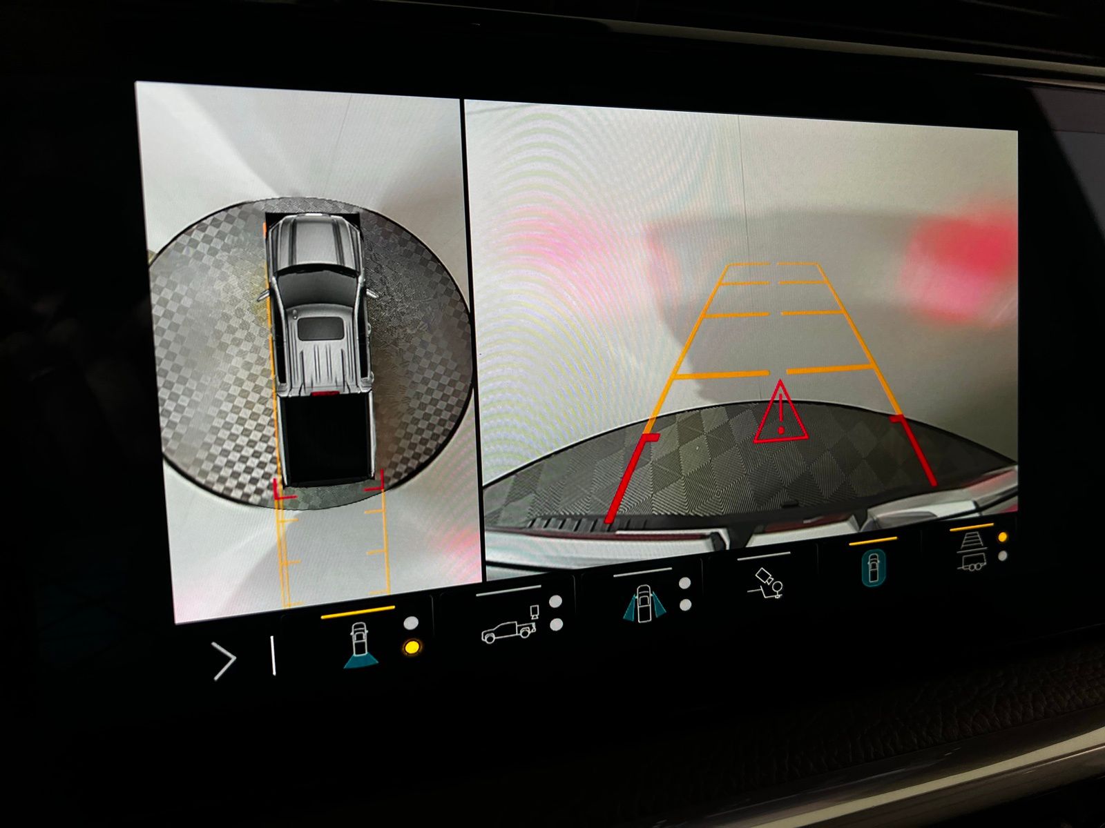 Thumbnail: 2023 GMC Sierra 1500 - 18