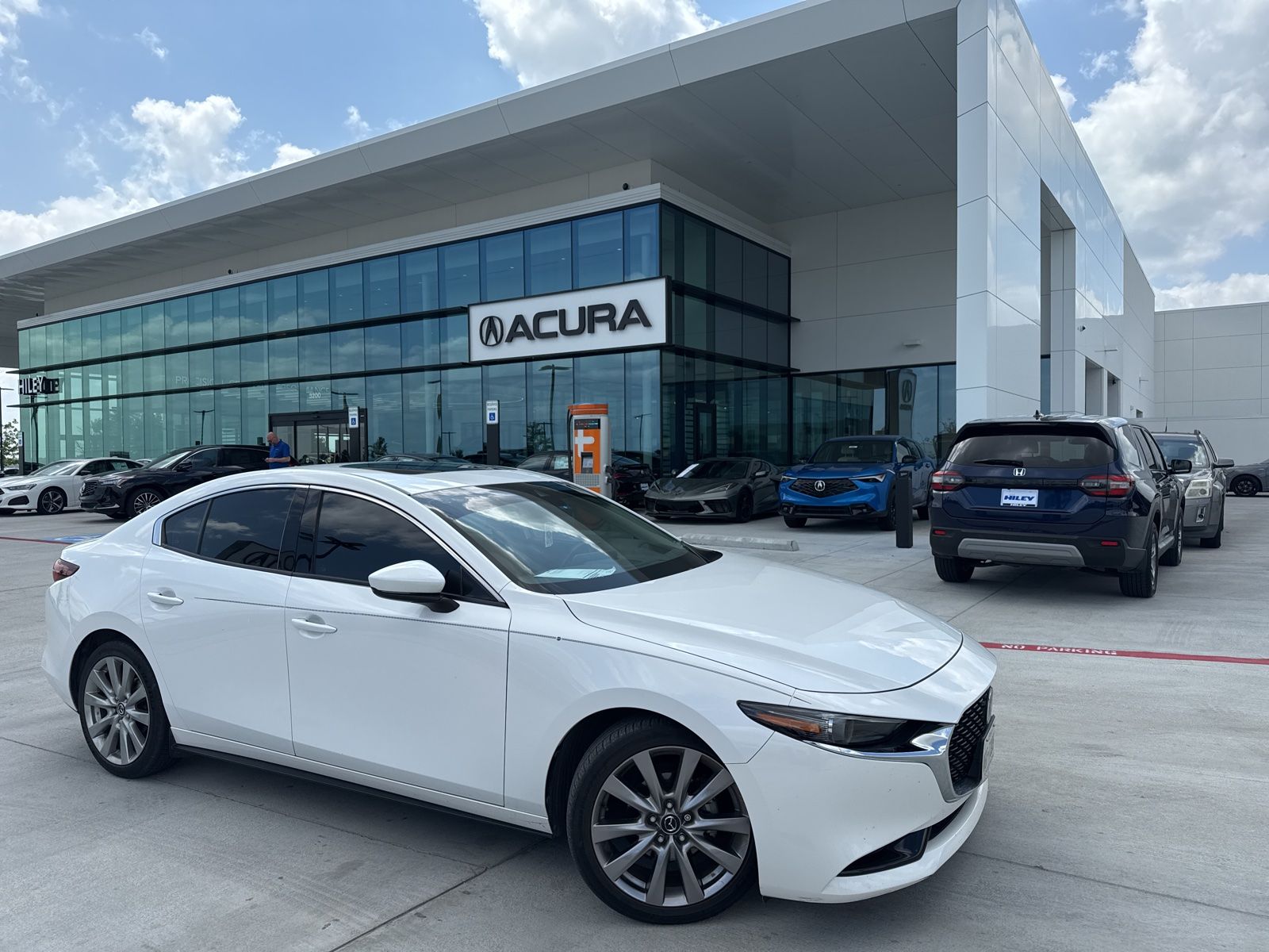Snowflake White Pearl Mica 2019 Mazda MAZDA3 Premium Sedan FWD Sedan Front-Wheel Drive 6-Speed Automatic