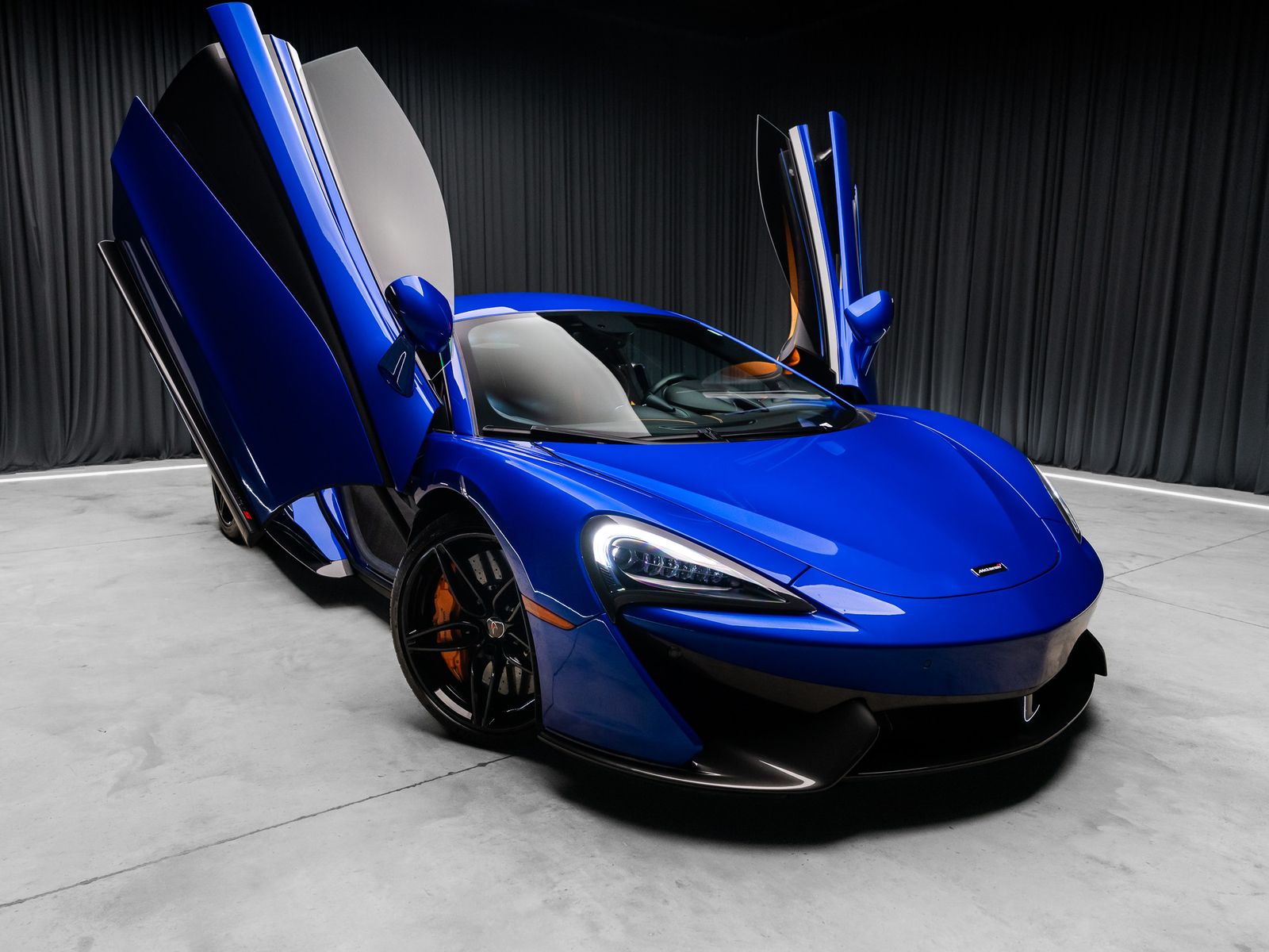 Blue 2017 McLaren 570S Coupe Coupe Rear-Wheel Drive 7-Speed Automatic