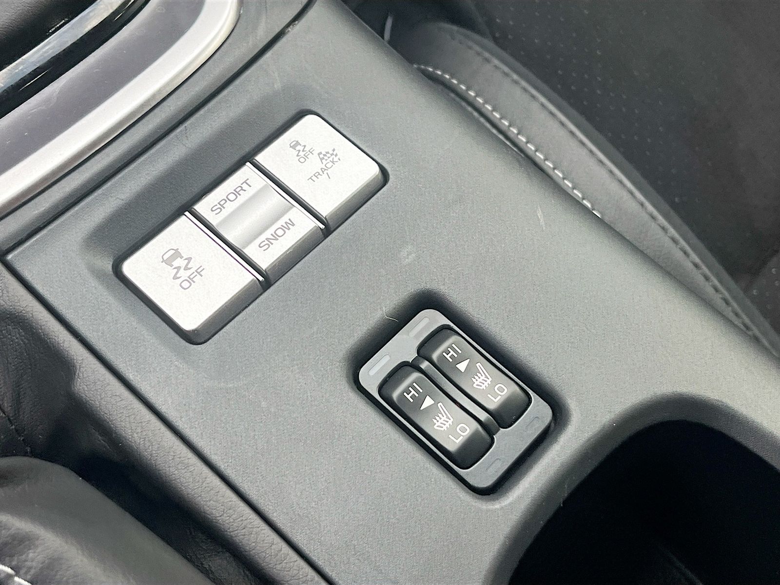 Used 2022 Black GMC Denali image 20