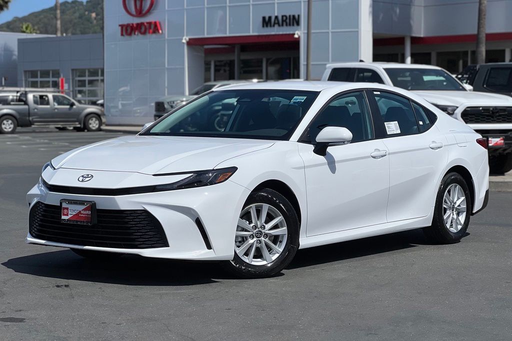 Ice 2026 Toyota Camry Sedan Front-Wheel Drive Continuously Variable Transmission