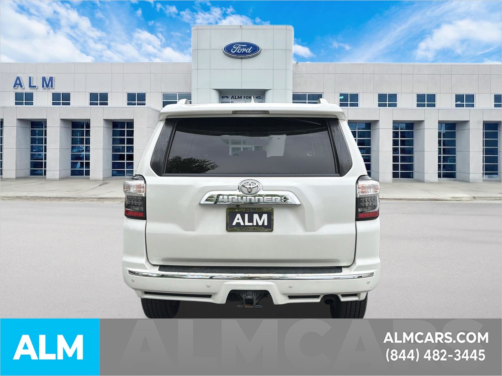 Certified Used 2018 Blizzard Pearl Toyota Limited image 6