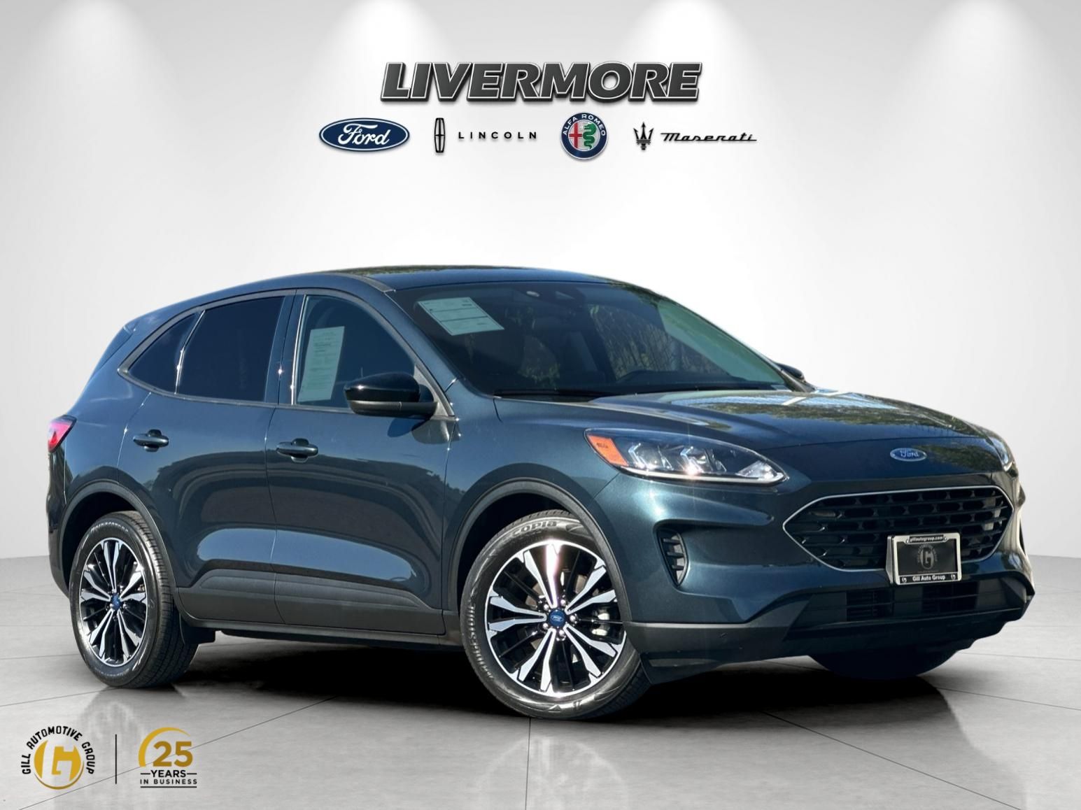 Blue Metallic 2022 Ford Escape SUV / Crossover Front-Wheel Drive 8-Speed Automatic