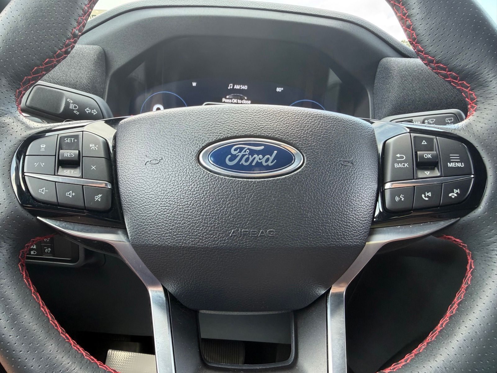 2025 Ford Explorer image 19