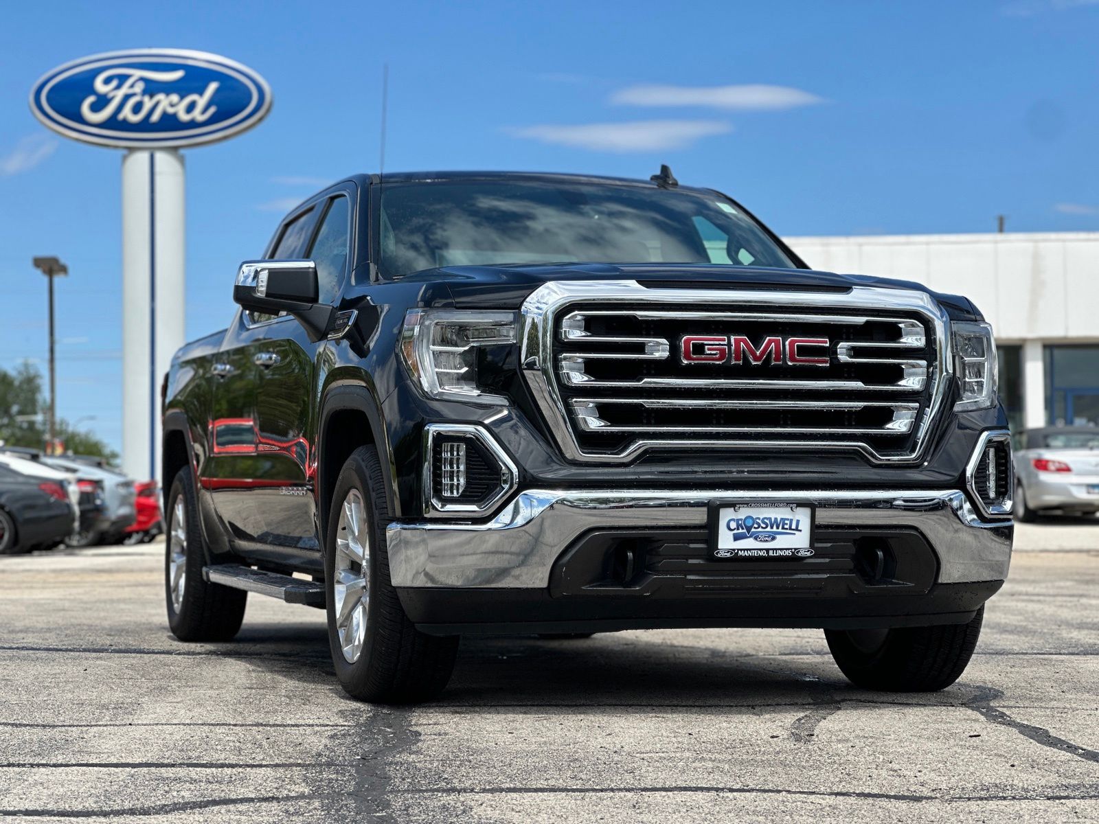 2020 GMC Sierra 4WD Crew Cab Short Box SLT's photo