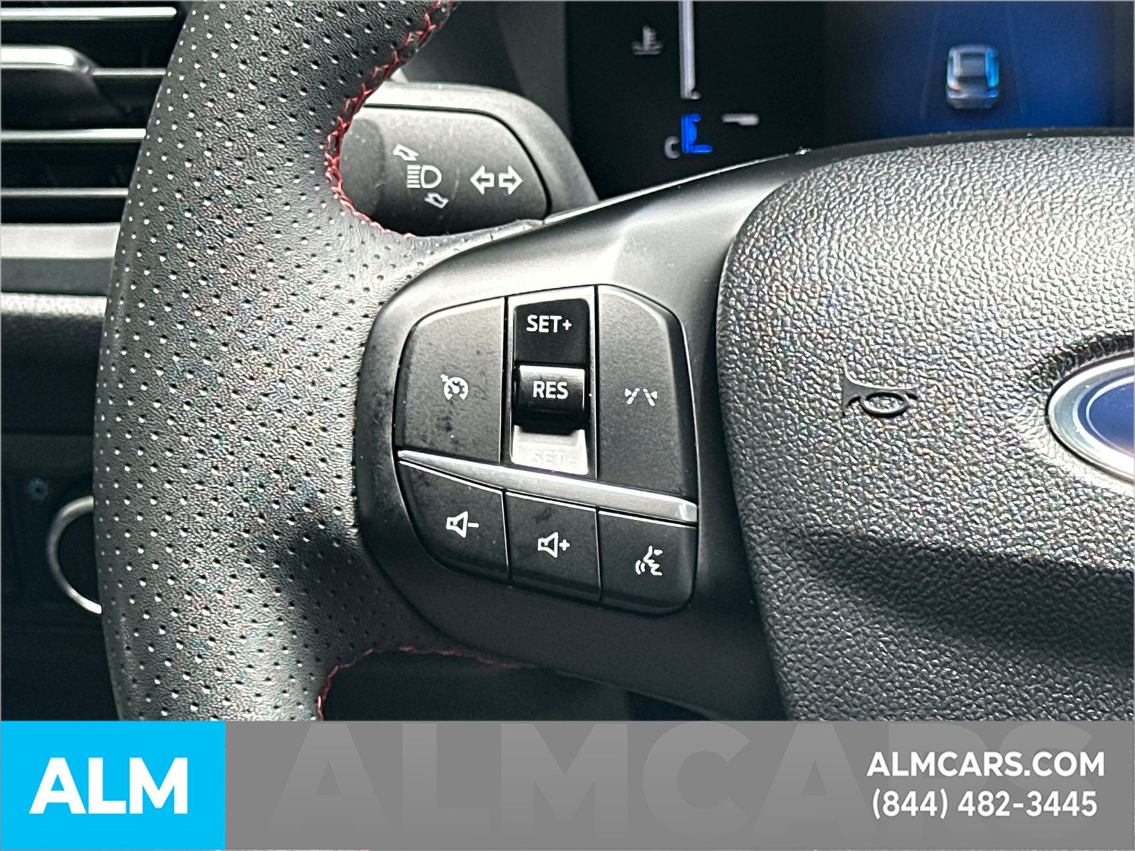 Used 2025 Gray Ford ST-Line Select image 29