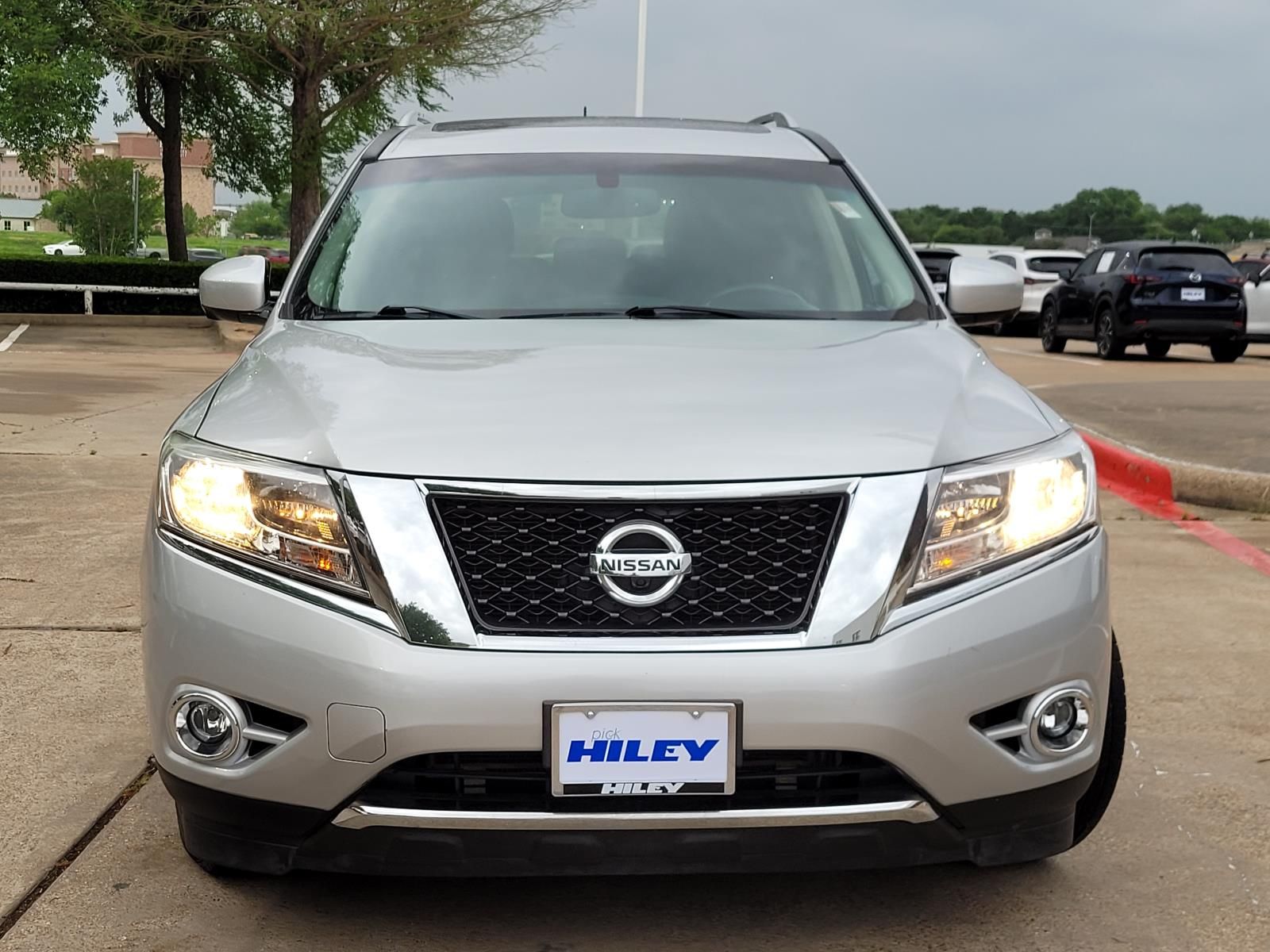 used 2015 Nissan Pathfinder car, priced at $11,500