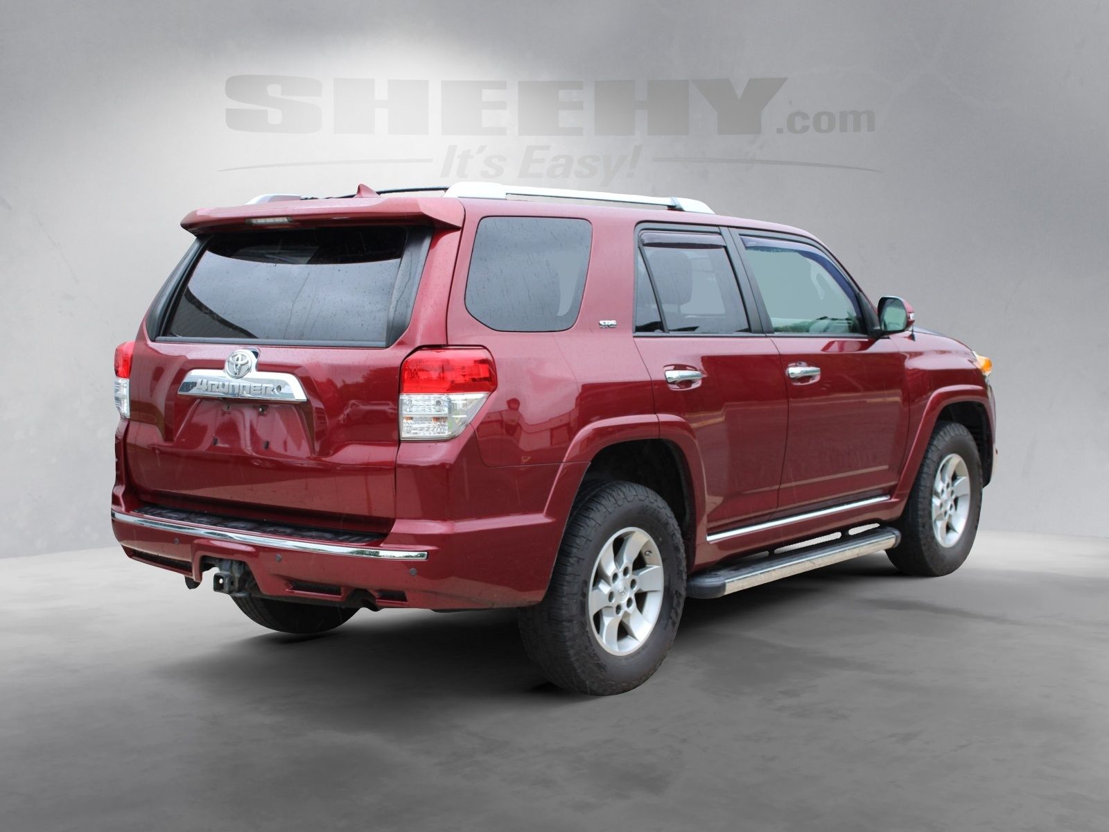 Used 2011 Red Toyota SR5 image 6