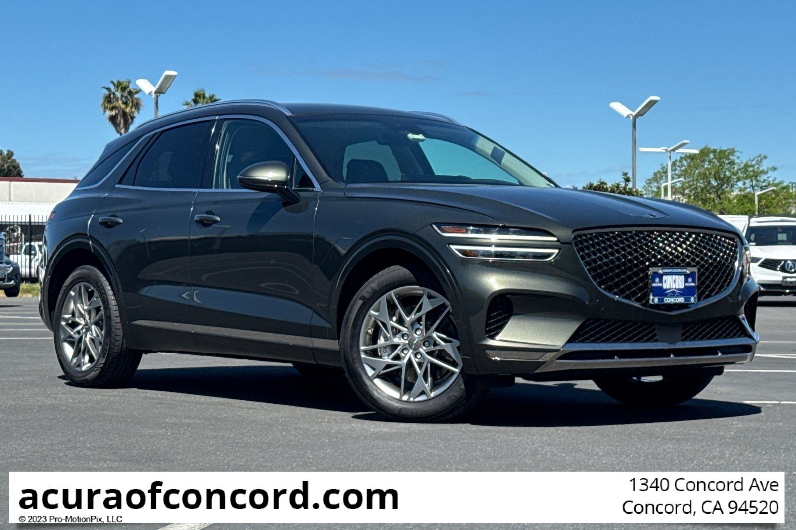 Makalu Gray 2025 Genesis GV70 2.5T Standard AWD SUV / Crossover All-Wheel Drive 8-Speed Automatic