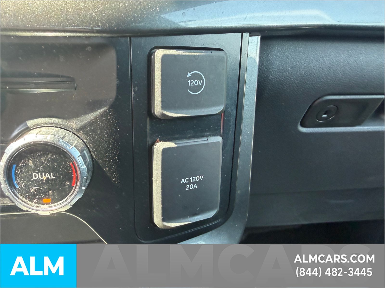Used 2023 Iconic Silver Metallic Ford XLT image 26