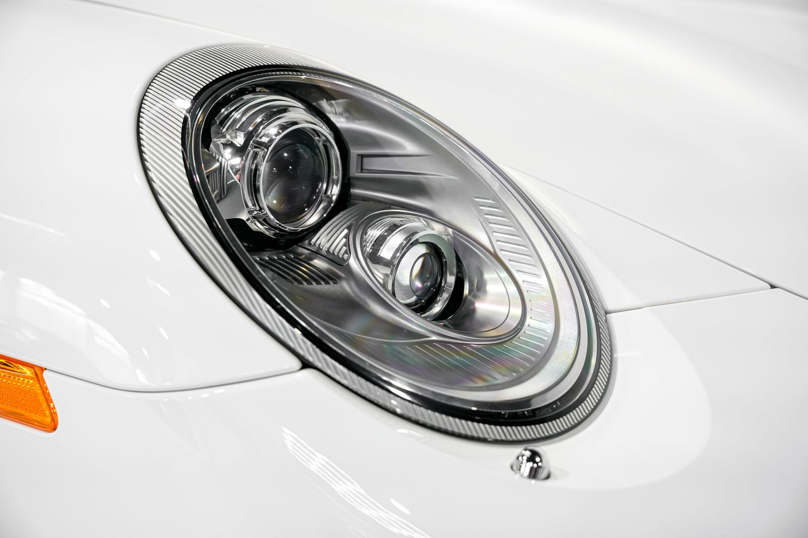 2011 Porsche 911 Turbo S — photo 43