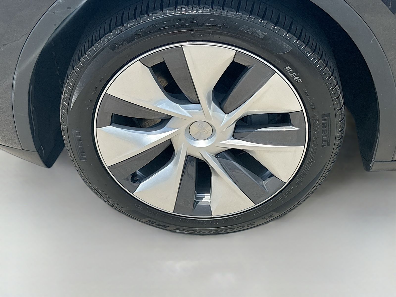 Used 2024 Gray Tesla Long Range image 28