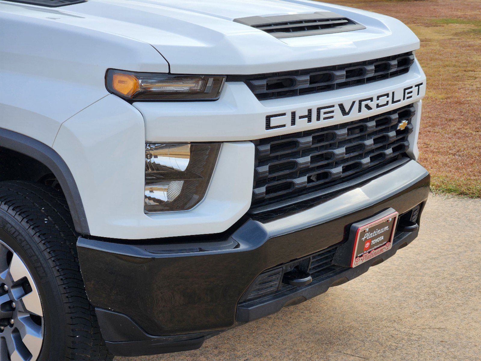 2023 Chevrolet Silverado 2500HD Custom 9