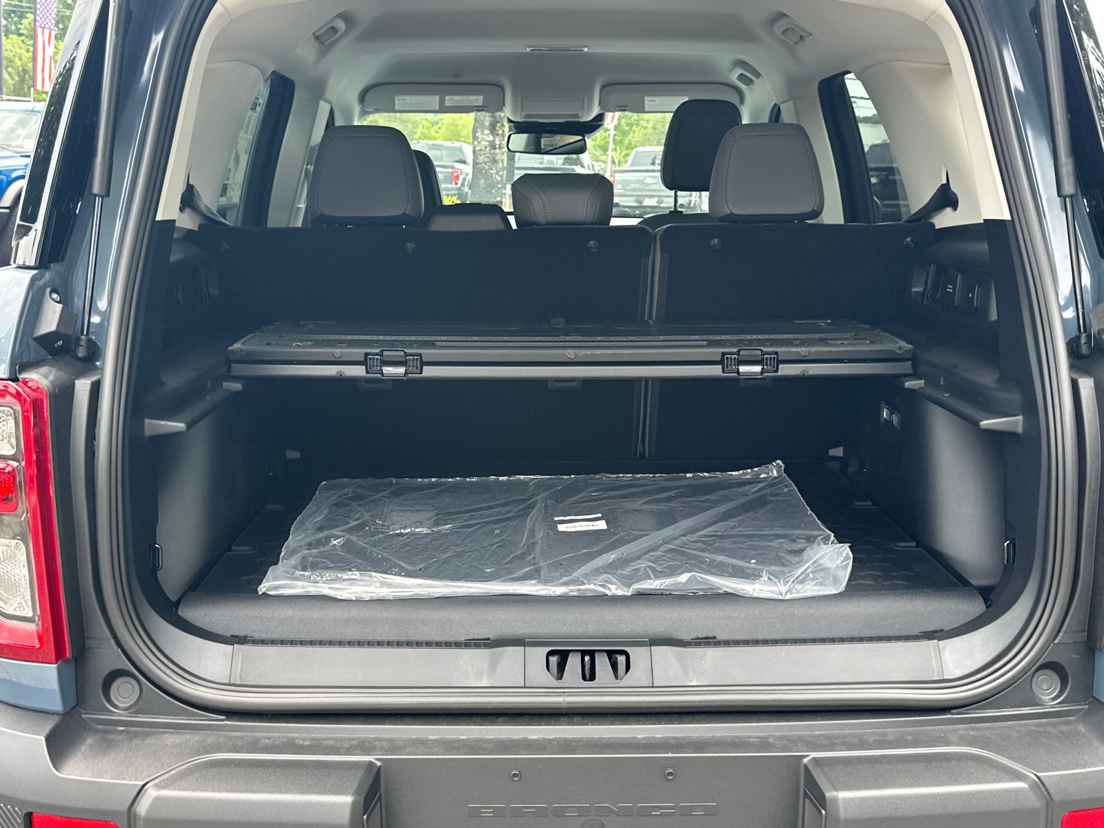 New 2026 Azure Gray Metallic Tri-Coat Ford Badlands® image 19