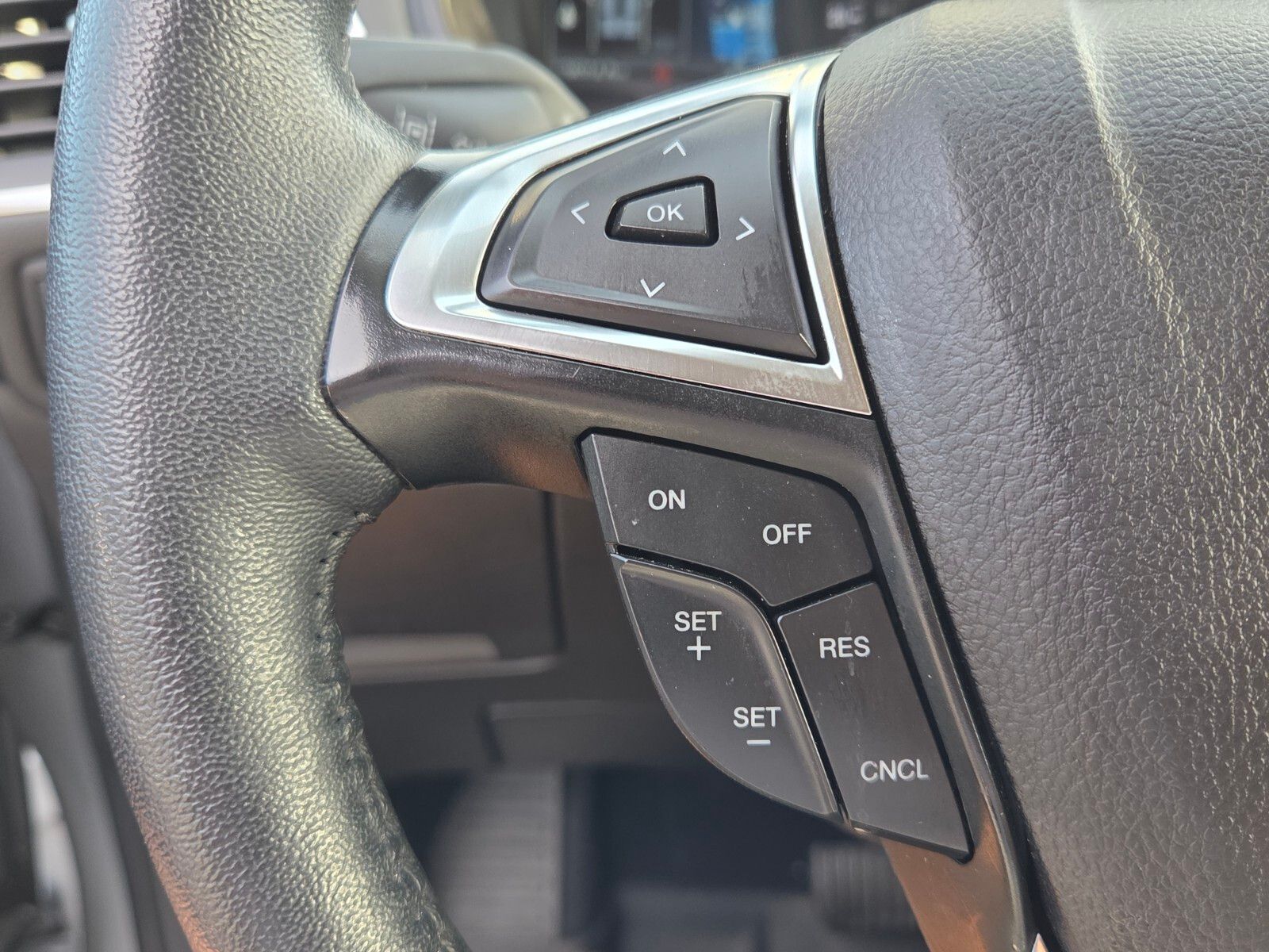 Used 2024 Silver Ford Titanium image 26