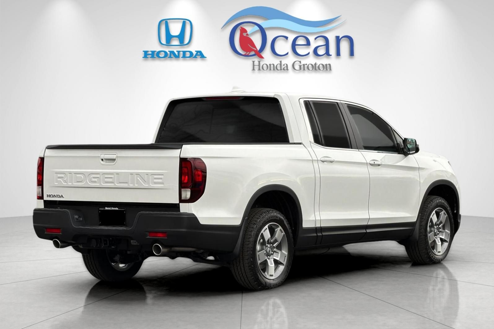 New 2026 White Honda RTL image 5