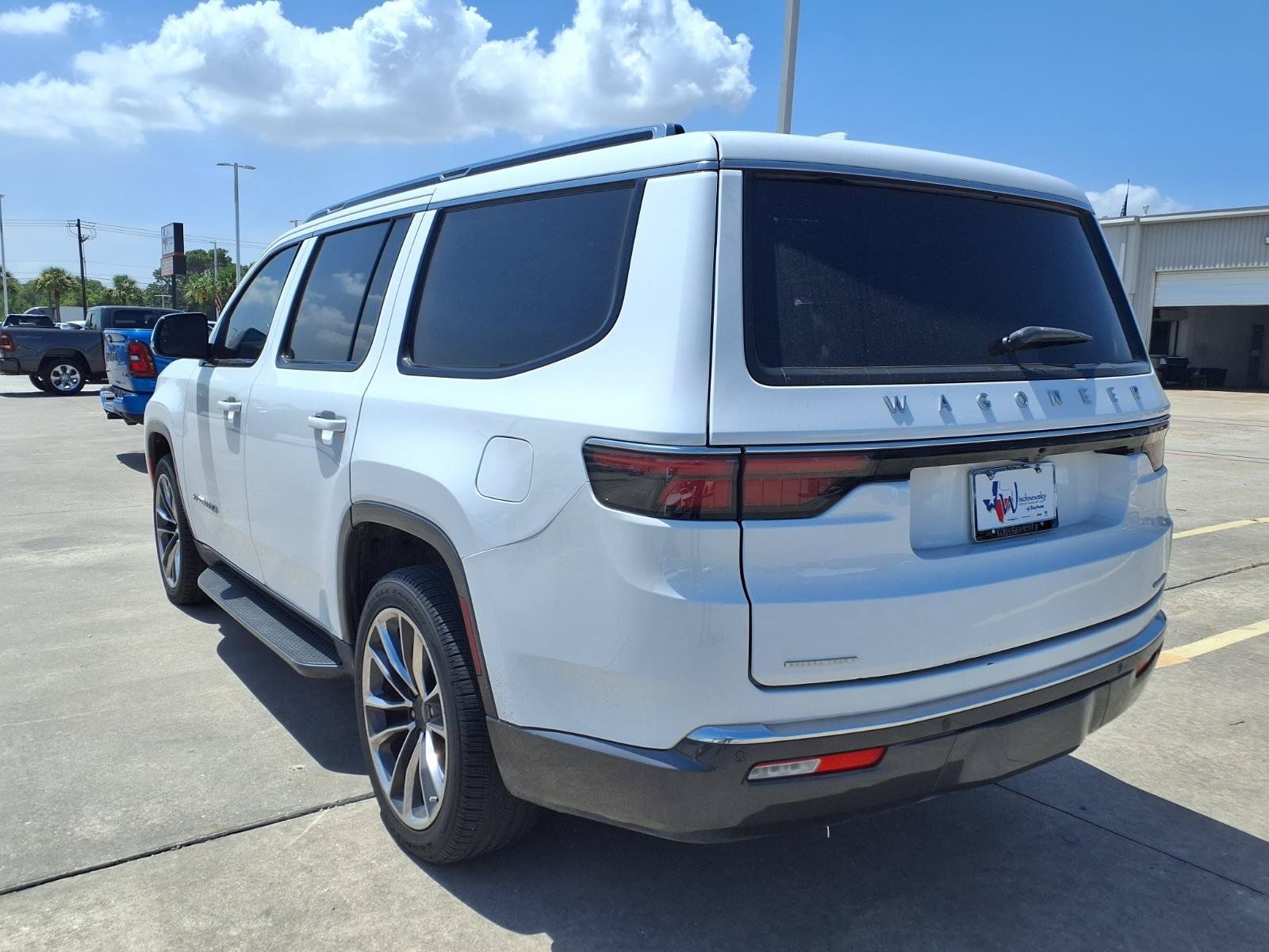 2022 Jeep Wagoneer Series II White at Texan Dodge Chrysler Jeep Ram