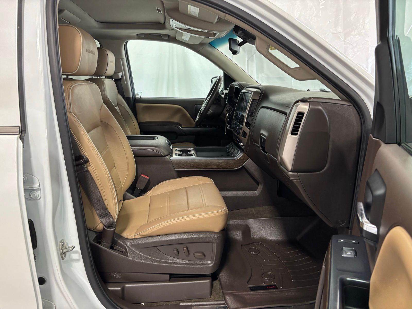 Used Car 2017 Gmc Sierra 1500  Denali For Sale Under $30,000 In Austin, Texas