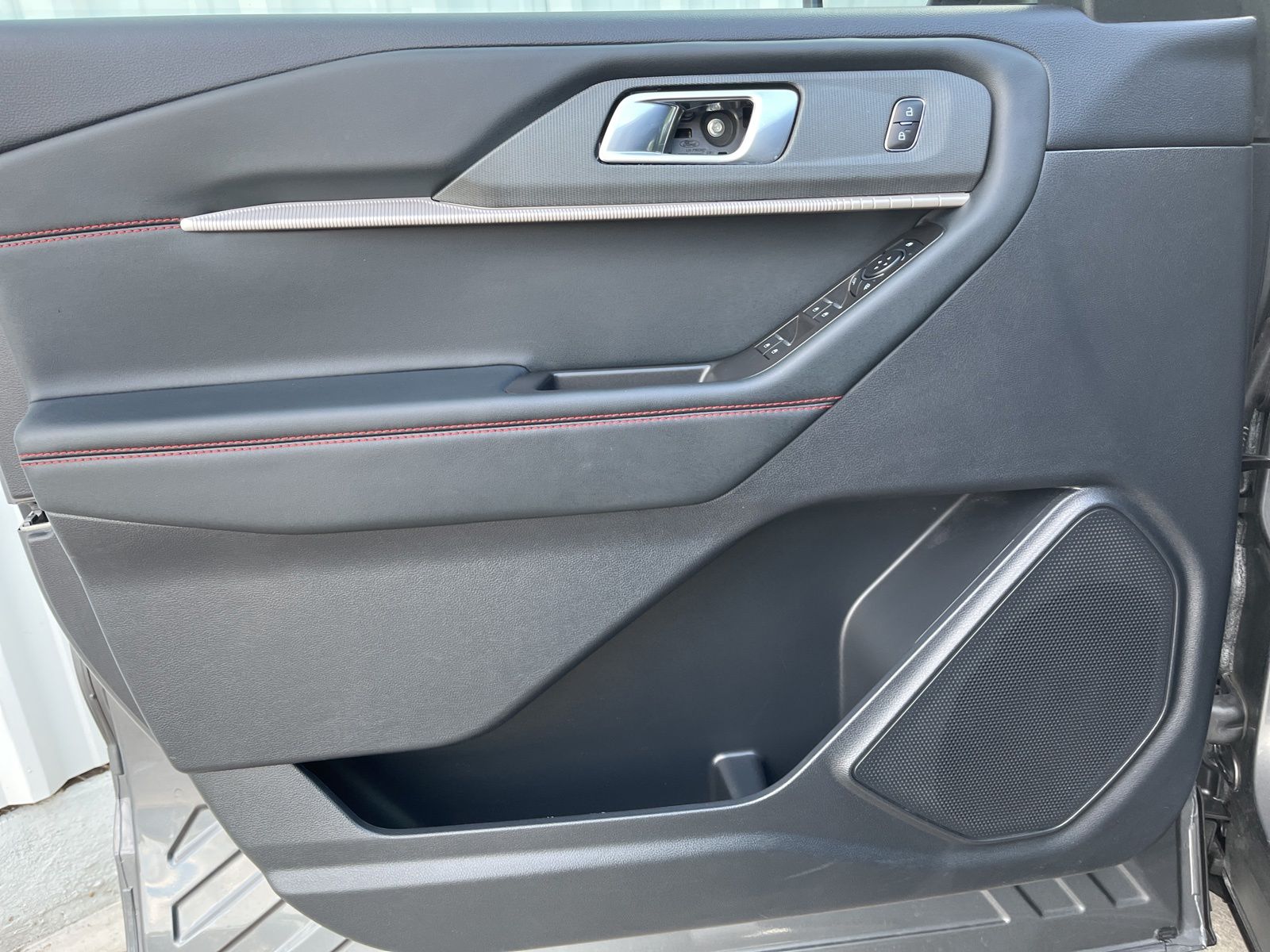 Used Car 2025 Ford Explorer  St-line For Sale Under $50,000 In Austin, Texas
