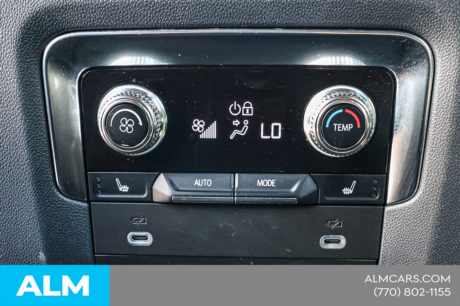 Used 2023 Silver GMC Denali image 46