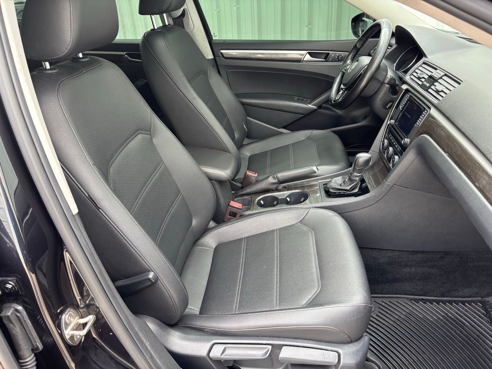 Used Car 2018 Volkswagen Passat  For Sale Under $15,000 In Austin, Texas