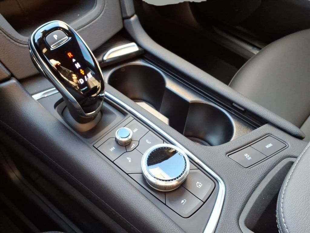 2026 Cadillac XT5 Luxury White at Classic Chevrolet Galveston