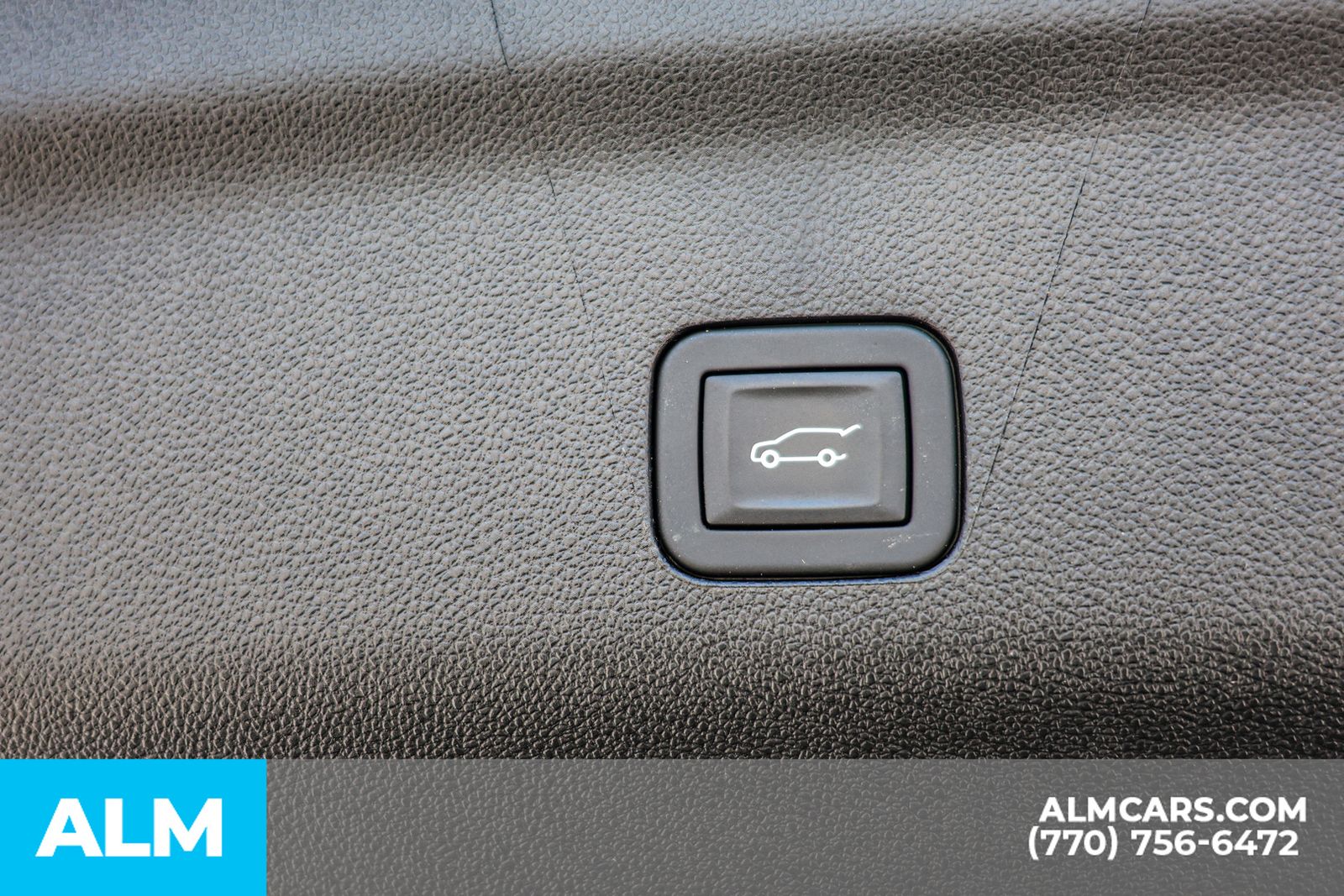 Used 2025 Black Chevrolet RST image 25