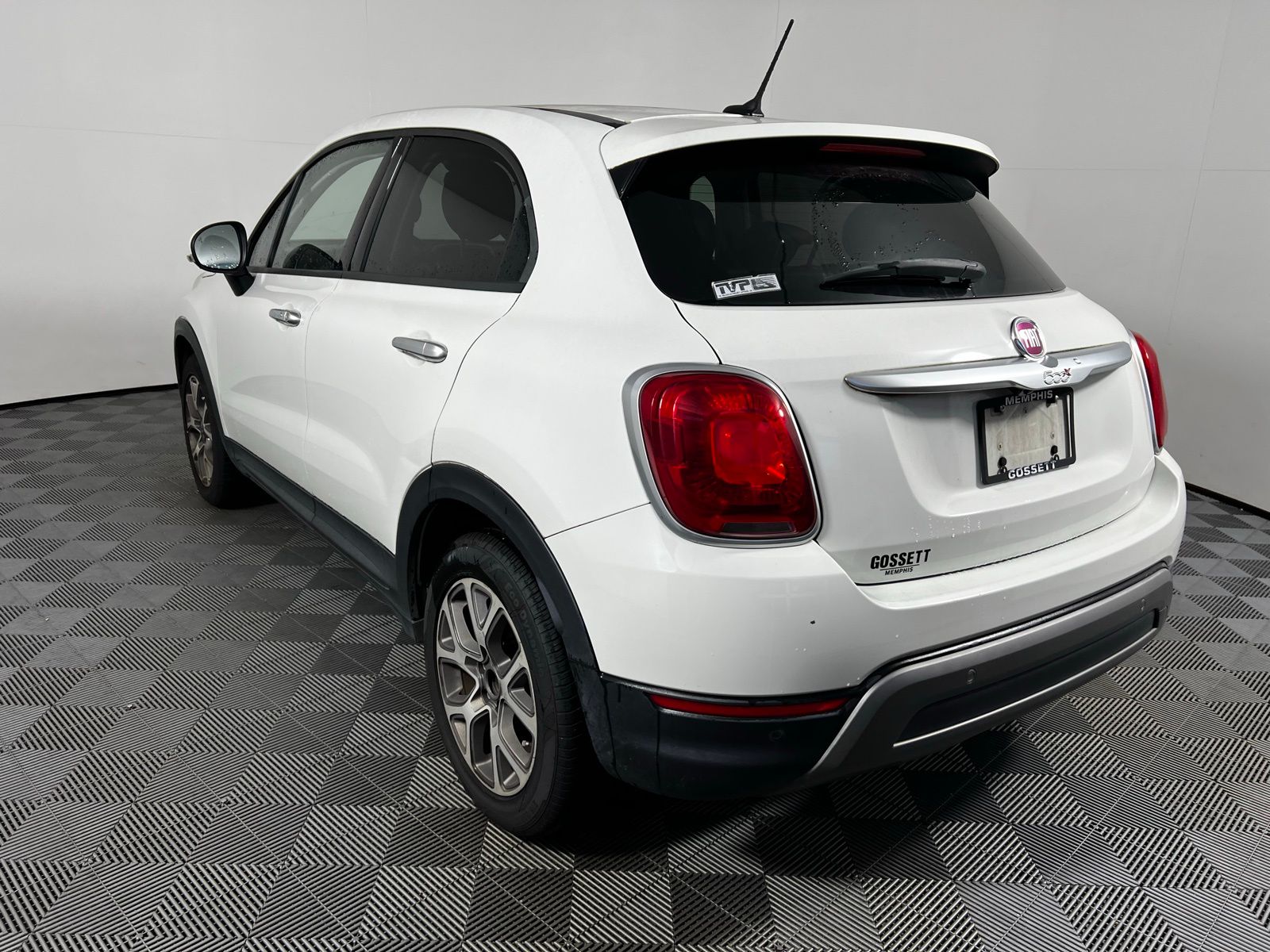 Thumbnail: 2016 Fiat 500X - 7