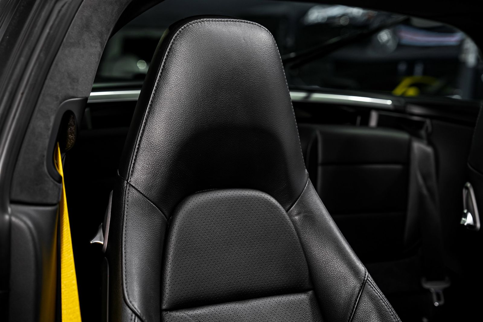 2017 Porsche 911 Targa 4 — photo 40