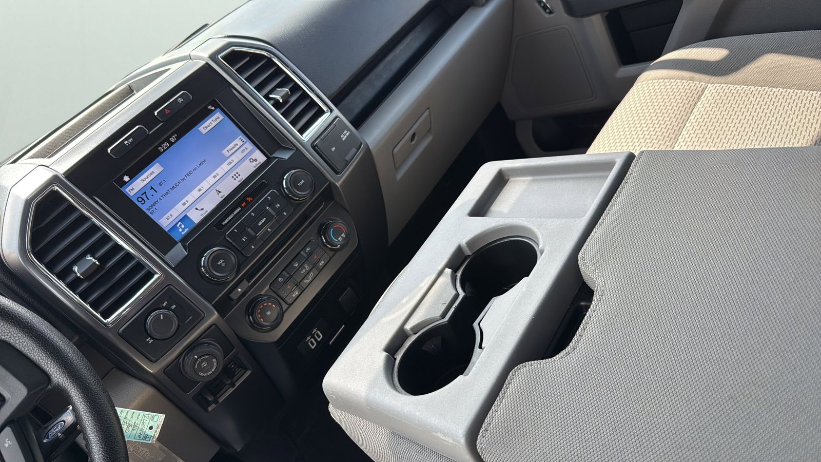 Used Car 2016 Ford F-150  Xlt For Sale Under $25,000 In Austin, Texas