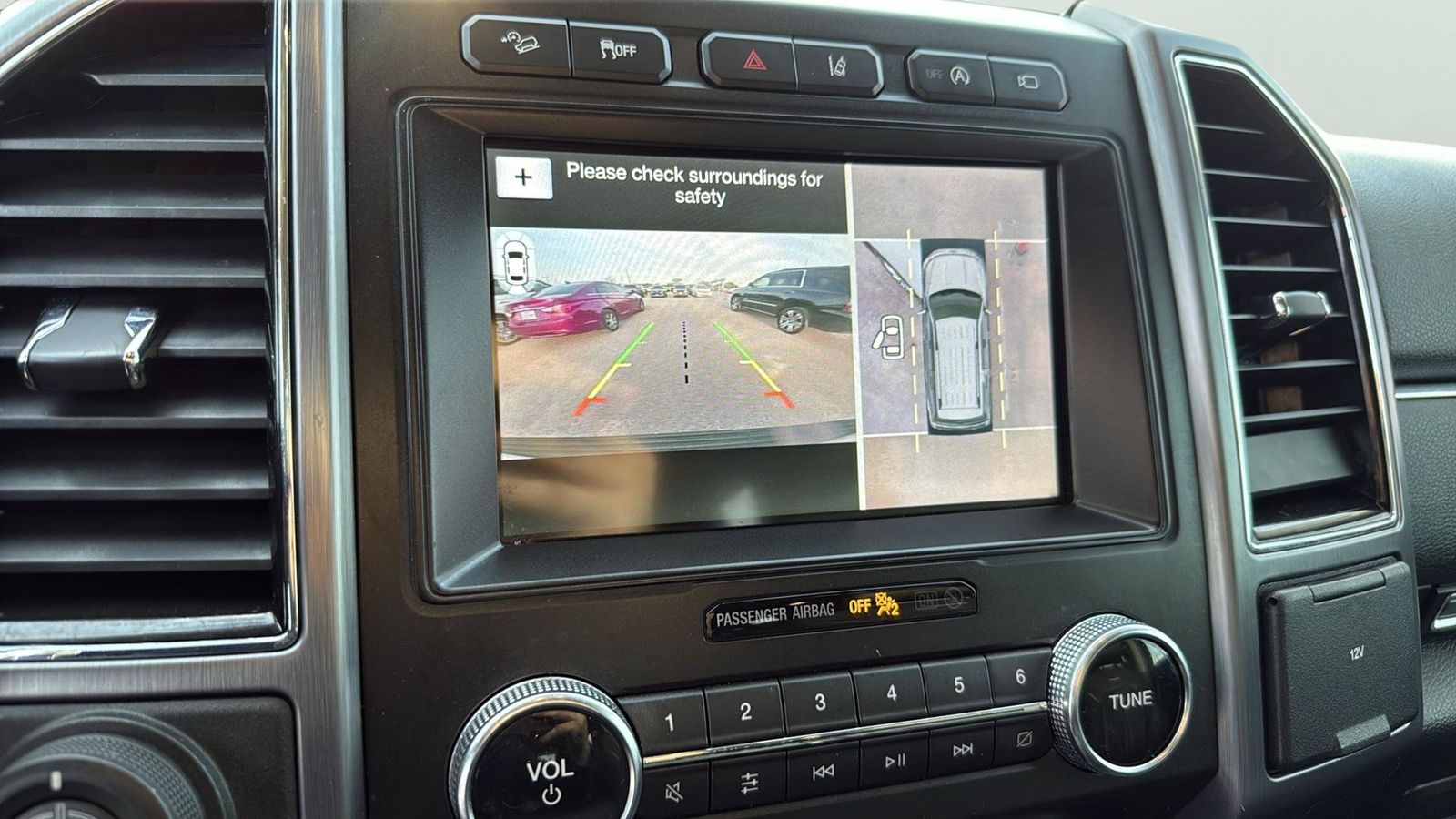 Used Car 2019 Ford Expedition  Platinum For Sale Under $30,000 In Austin, Texas