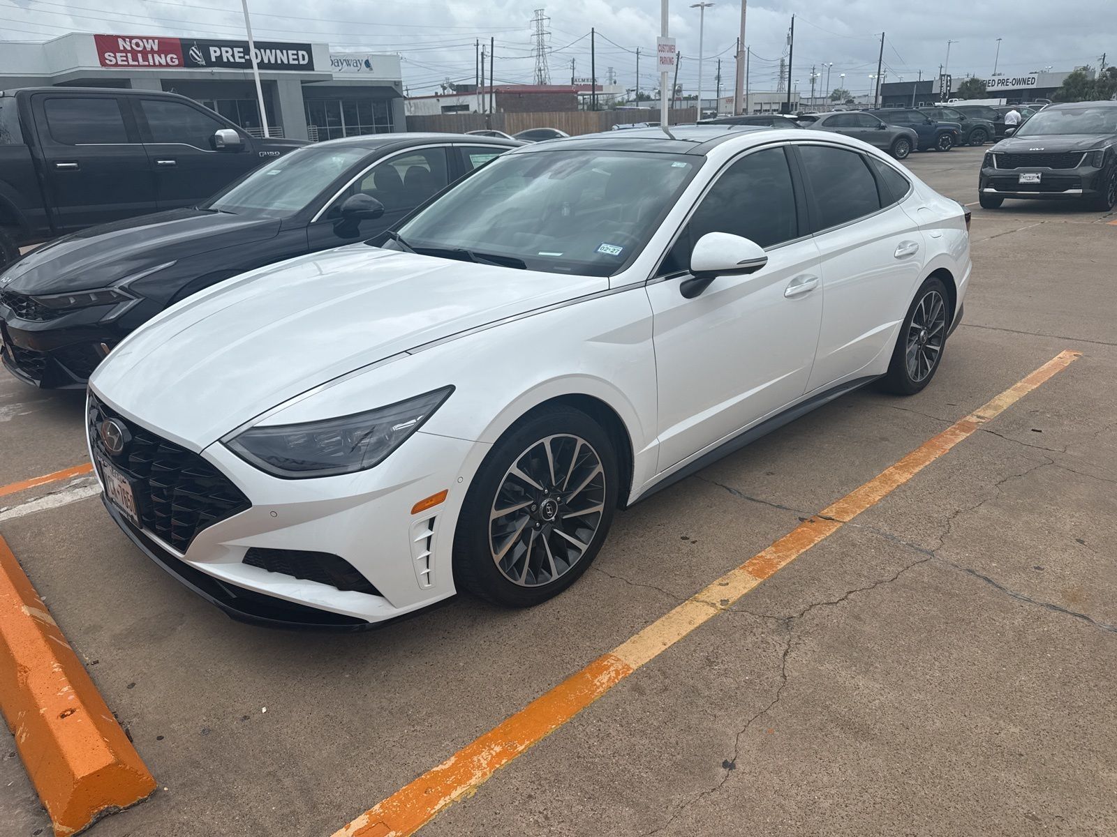 Quartz White 2022 Hyundai Sonata Limited FWD Sedan Front-Wheel Drive 8-Speed Automatic