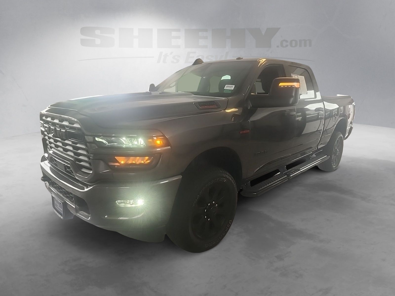 Used 2025 Crystal Metallic Ram Big Horn image 16