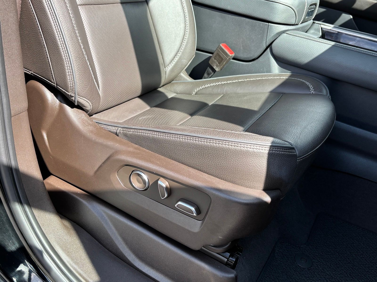 Used 2023 GMC Yukon XL SUV